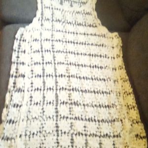 NWOT Forever 21 Beige Flower Crochet Cover Up